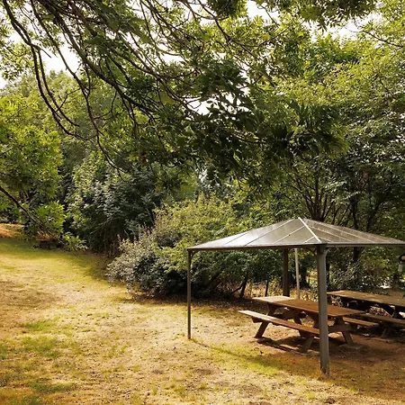 Domaine Du Mas Bresson 26 Personnes Semesterbostad *
